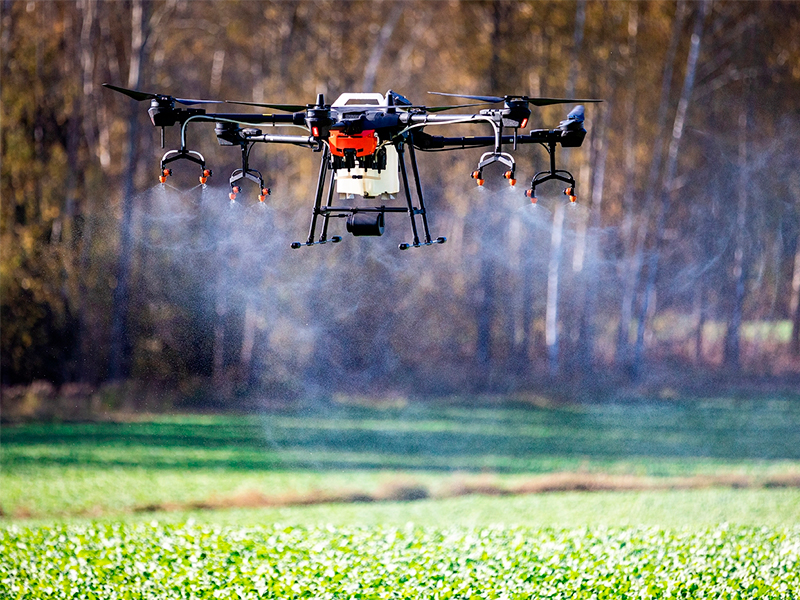 В 10 регионах пройдёт эксперимент по применению беспилотной авиатехники в сельском хозяйстве – постановление