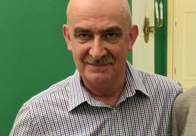 Ложь как искусственная правда на примере НЛО+ИИ