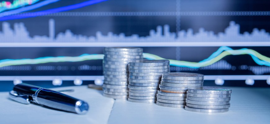 Результаты исследования hh.ru о доходах петербуржцев не совпали со словами Беглова о росте средних зарплат