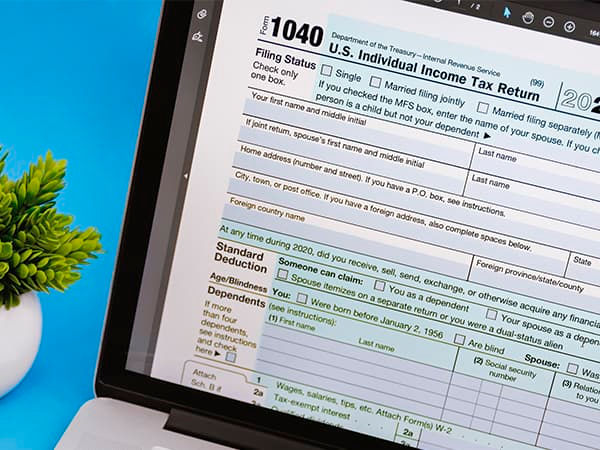 Экстремистскую Meta и Google поймали на доступе к конфиденциальной налоговой отчётности американцев