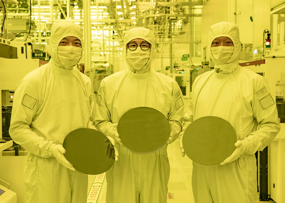 Samsung Electronics впервые объявила о «значительном» сокращении производства чипов