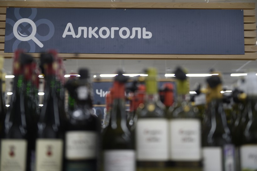 Роспотребнадзор вслед за МВД выступил против онлайн-продажи алкоголя