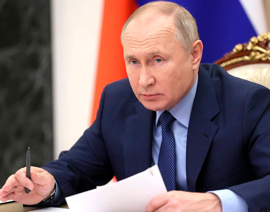 Владимир Путин: атакам в информационном поле нужно противопоставлять не столько ограничения, сколько эффективную работу в инфосфере