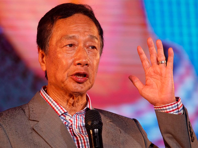 Основатель Foxconn покинул компанию