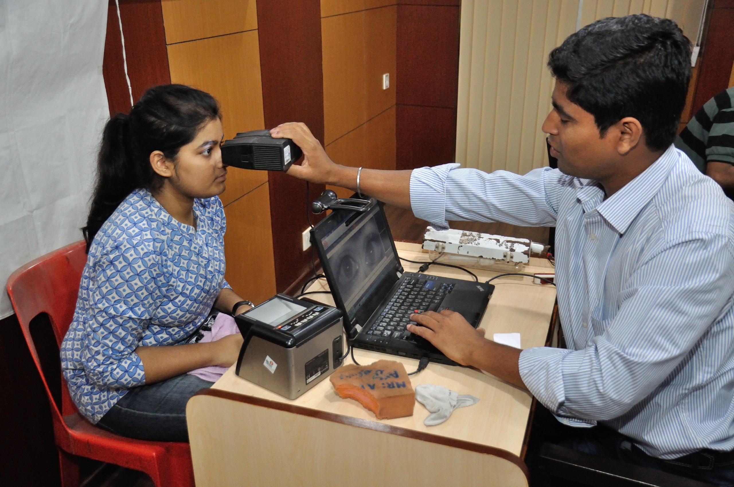 Самостоятельная актуализация записей в системе биометрических данных – опыт Индии