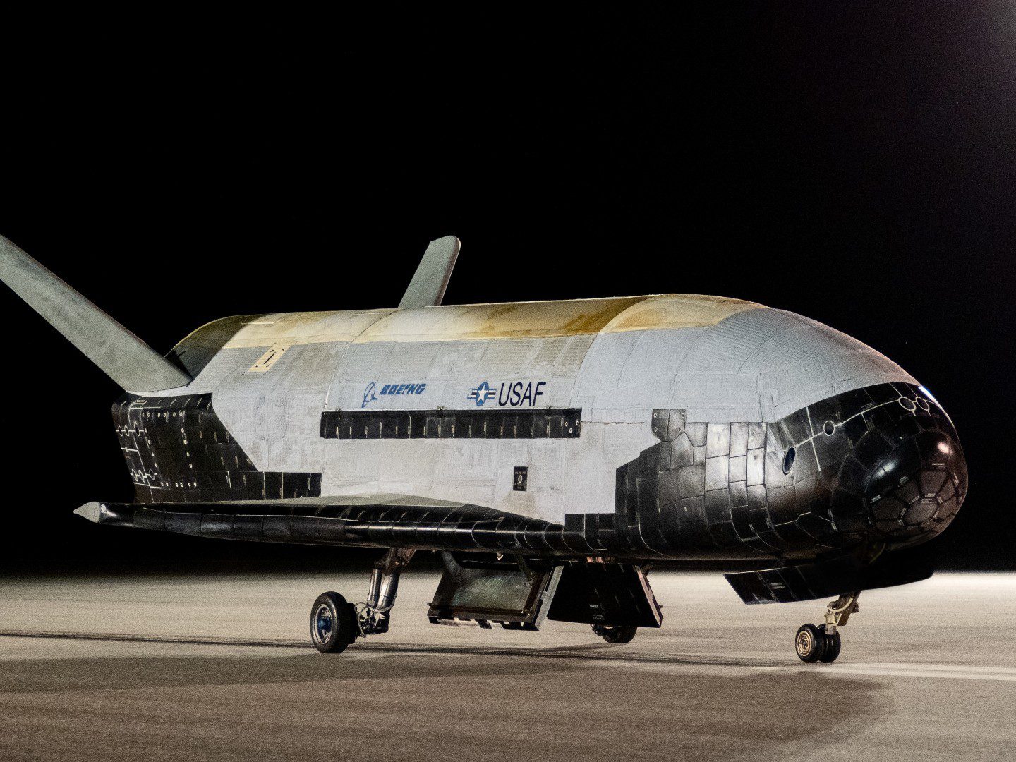Space X вывела на орбиту секретный военный аппарат США