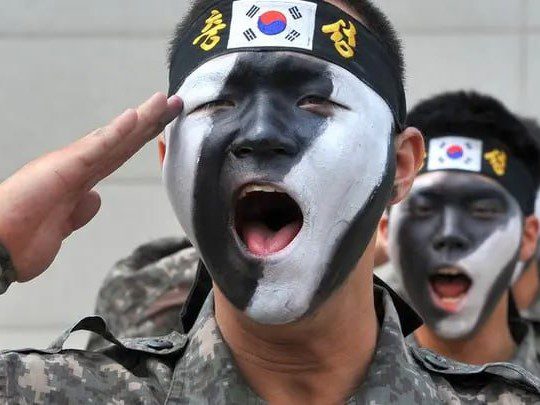В Южной Корее решено запретить iOS-устройства для военных – СМИ