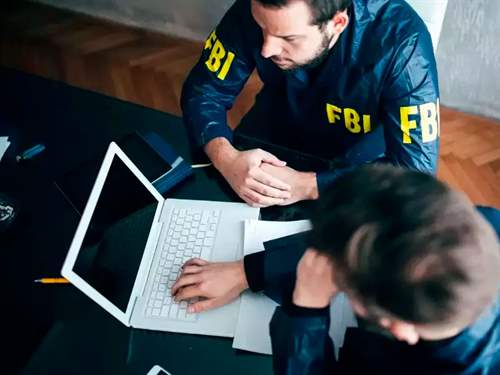 ФБР уличили в очередной масштабной незаконной слежке — СМИ