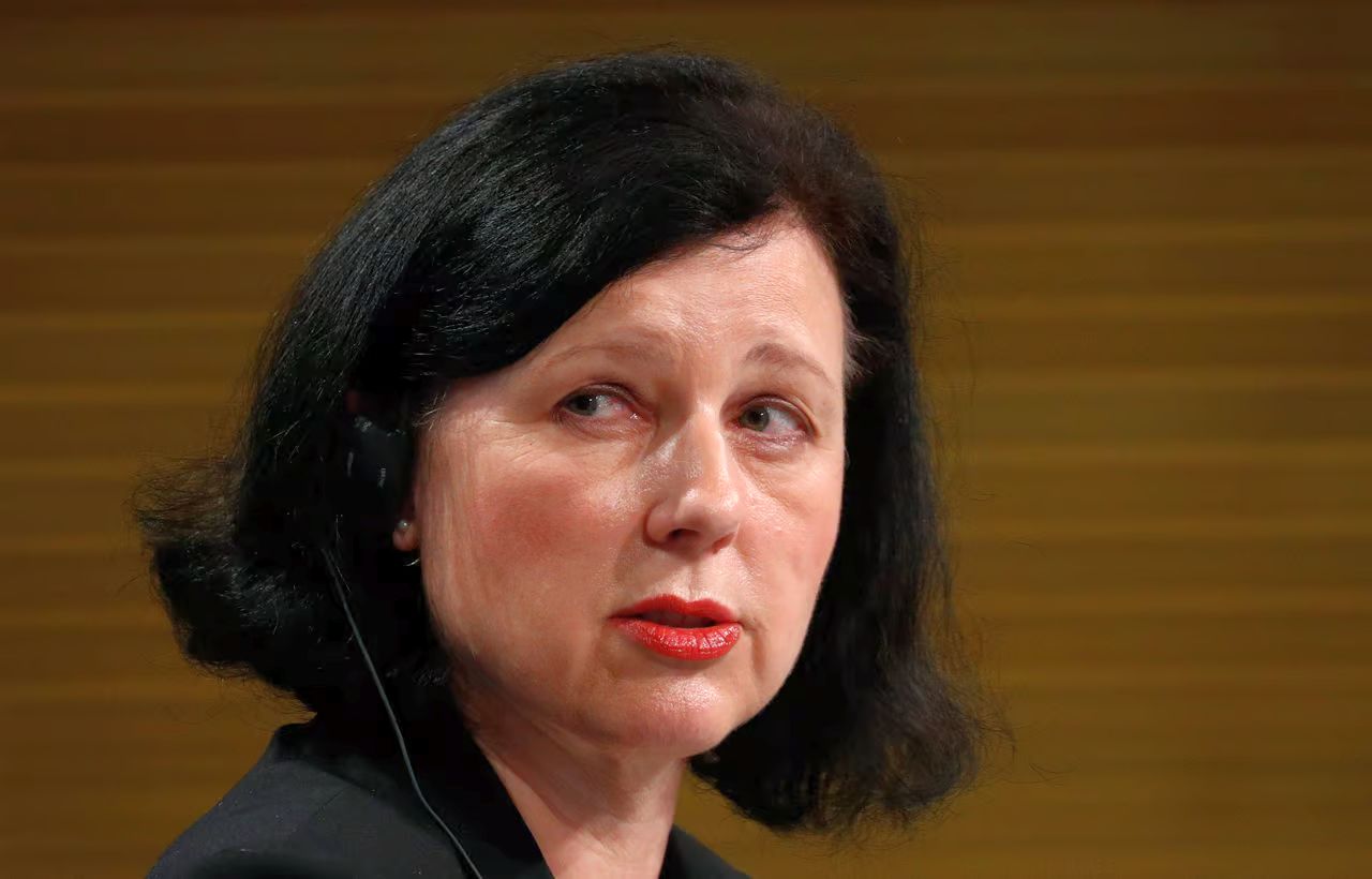 Еврокомиссия предъявила претензии Twitter в связи с «русской дезинформацией»